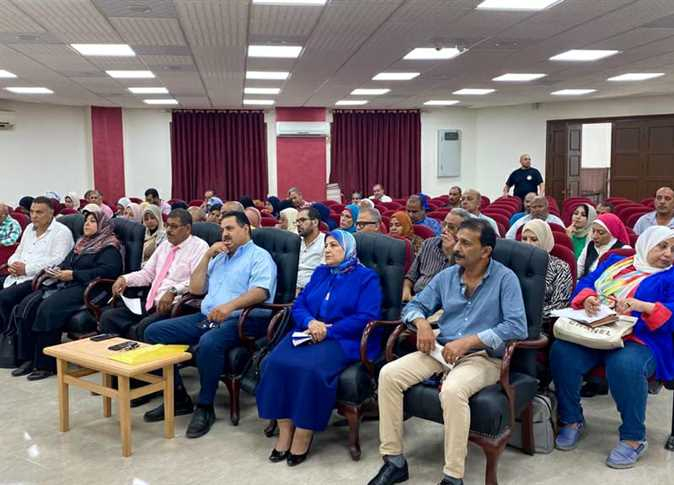 تعليم بورسعيد يستعد مبكرًا للعام الدراسي الجديد: مراجعة الأداء وتخطيط شامل للانطلاقة القادمة